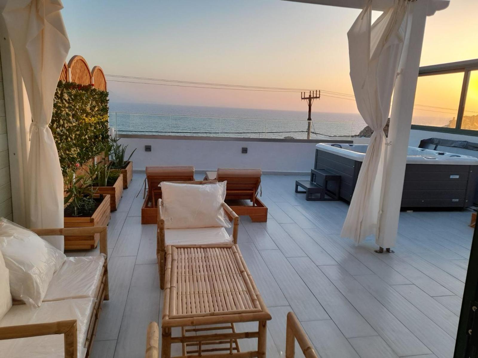 Hotel Finiki View エクステリア 写真