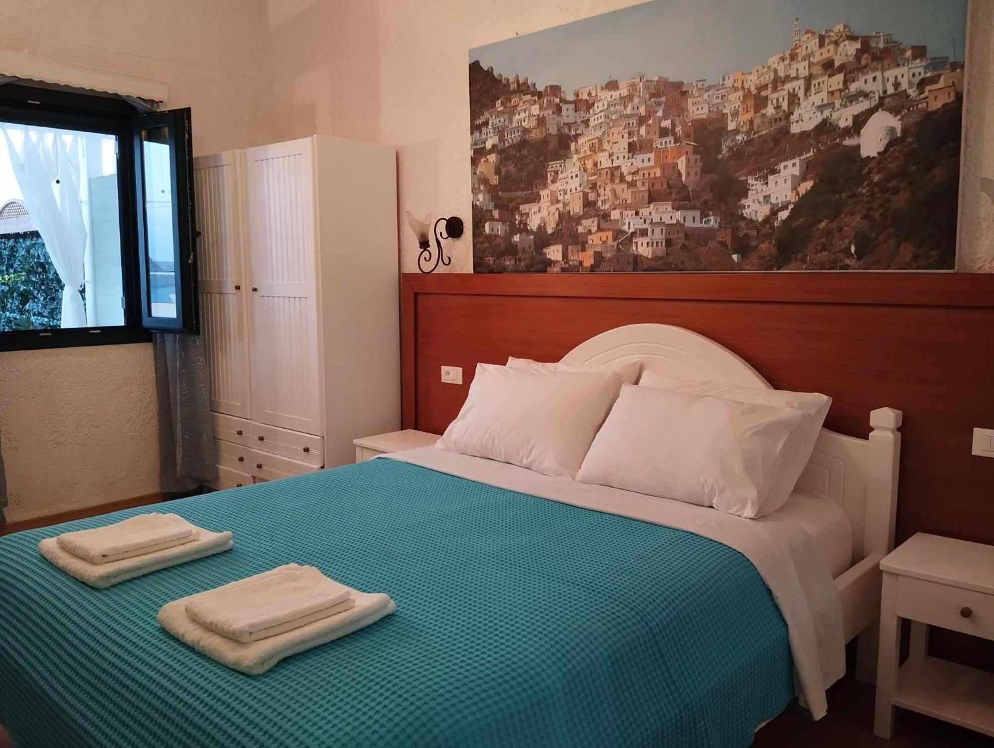 Hotel Finiki View エクステリア 写真