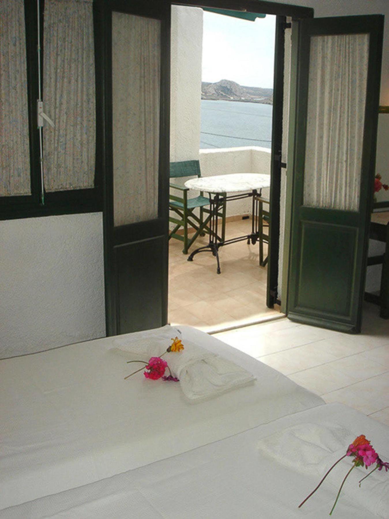 Hotel Finiki View エクステリア 写真